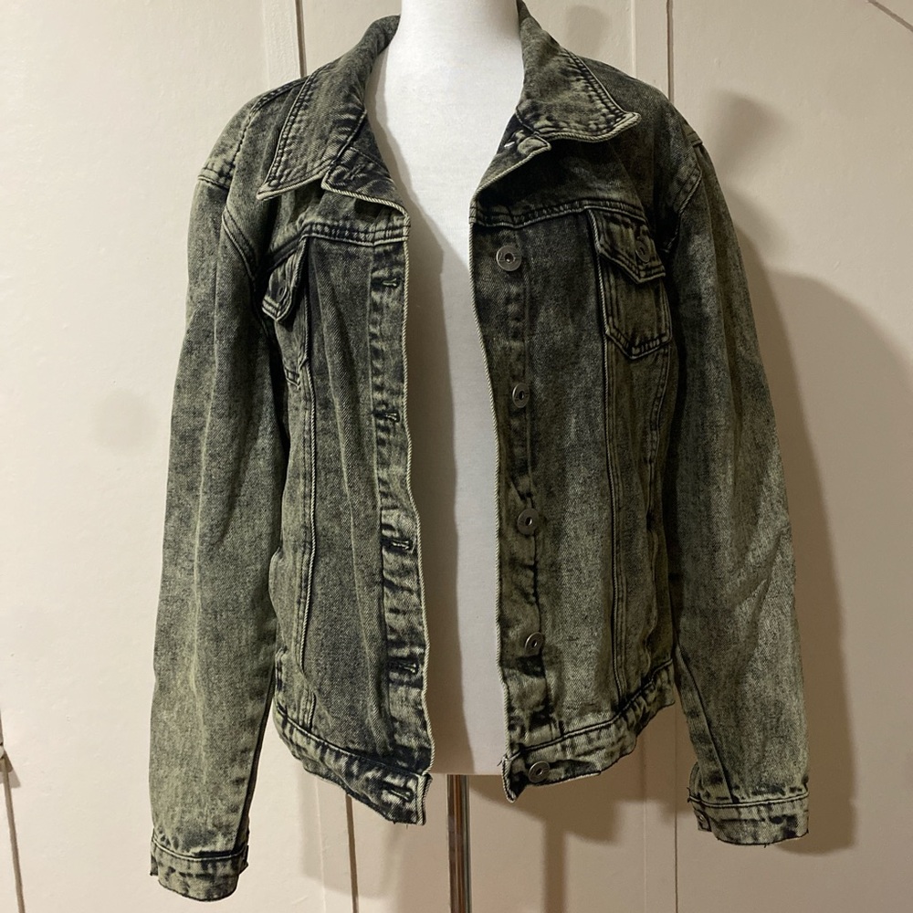 NWOT Dolls Kill Liquor N Poker Acid Wash Oversized Denim Jacket, size XS